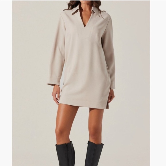 NWT ASTR the Label Collar Long Sleeve Shift Dress Cream Size Small - Picture 1 of 15